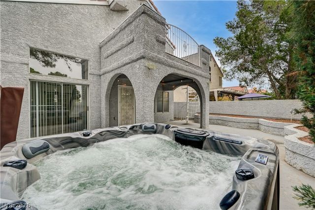 9733 Fern Canyon Avenue, Las Vegas, NV 89117