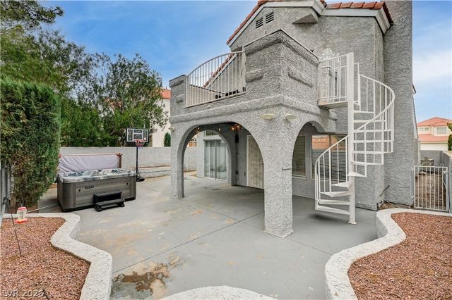 9733 Fern Canyon Avenue, Las Vegas, NV 89117