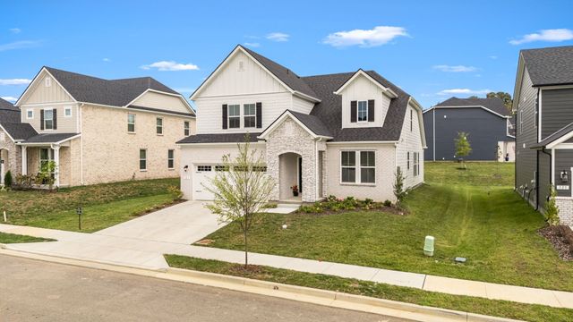 523 Kemp Dr, Hermitage, TN 37076