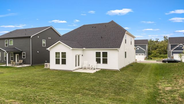 523 Kemp Dr, Hermitage, TN 37076
