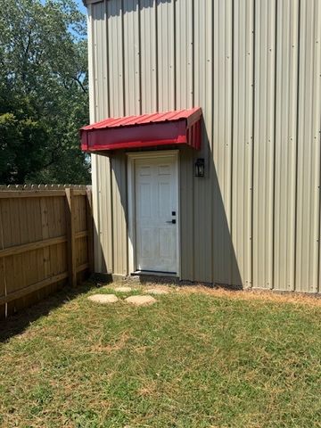 1745 Viney Grove Road, Prairie Grove, AR 72753