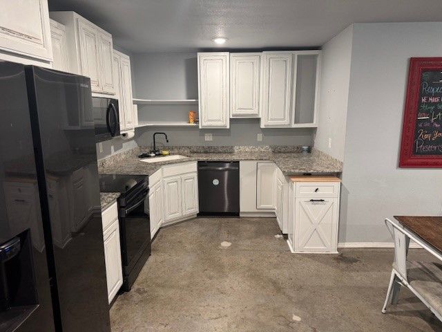 1745 Viney Grove Road, Prairie Grove, AR 72753