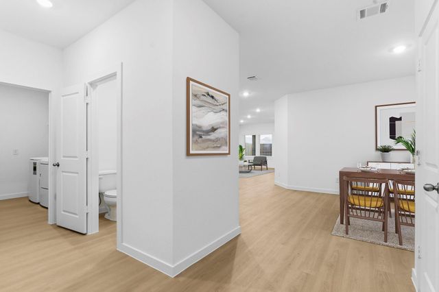 4037 Bronco Station Lane, League City, TX 77573