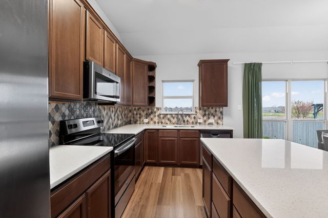 905 Mccandles Road, Waco, TX 76705