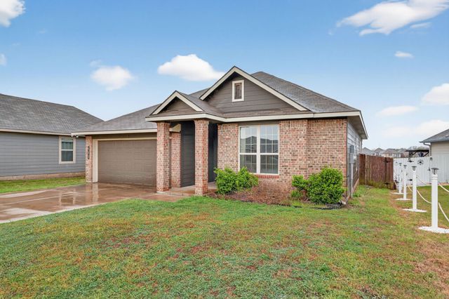 905 Mccandles Road, Waco, TX 76705