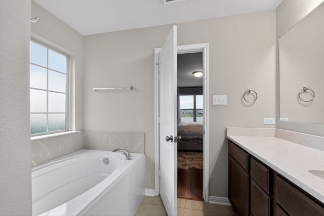 905 Mccandles Road, Waco, TX 76705