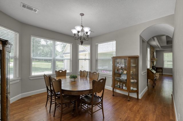 107 Ebner Lake Front Drive, Montgomery, TX 77316