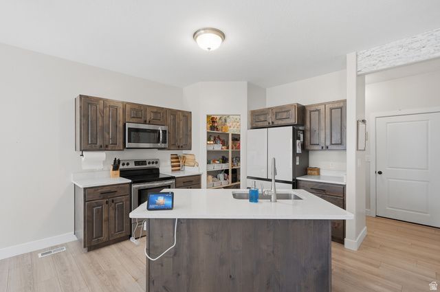 1186 N BUCKBOARD LN, Spanish Fork, UT 84660