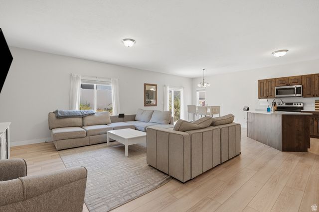 1186 N BUCKBOARD LN, Spanish Fork, UT 84660