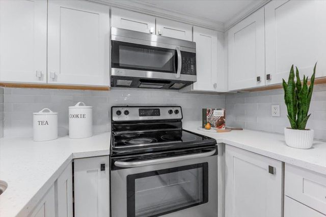 714 San Conrado Terrace 5, Sunnyvale, CA 94085