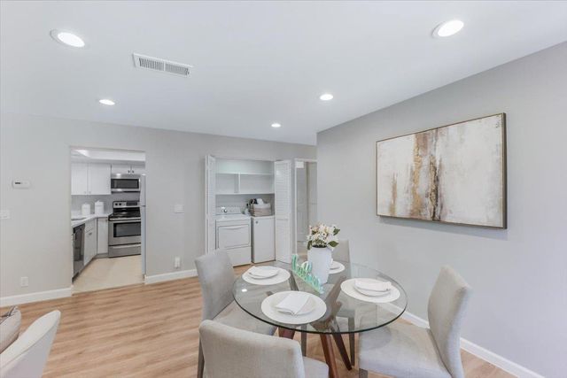 714 San Conrado Terrace 5, Sunnyvale, CA 94085