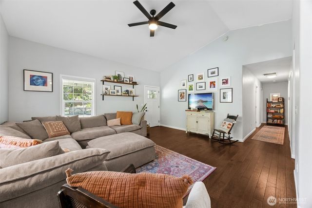 12301 401st Street E, Eatonville, WA 98328