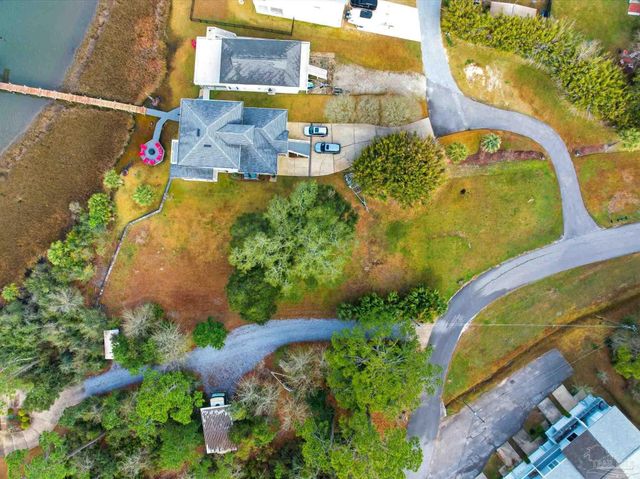 405 Creary St, Pensacola, FL 32507