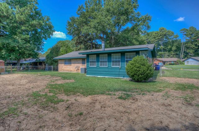 2701 Jonathan Lane, Shreveport, LA 71108