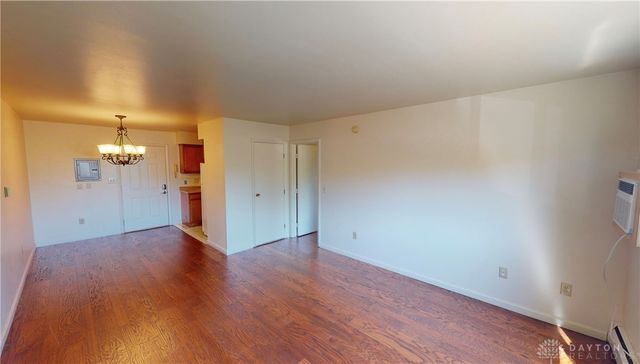 1718 Radio Road, Dayton, OH 45403