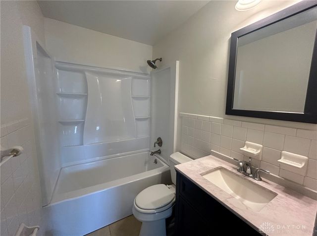 1718 Radio Road, Dayton, OH 45403