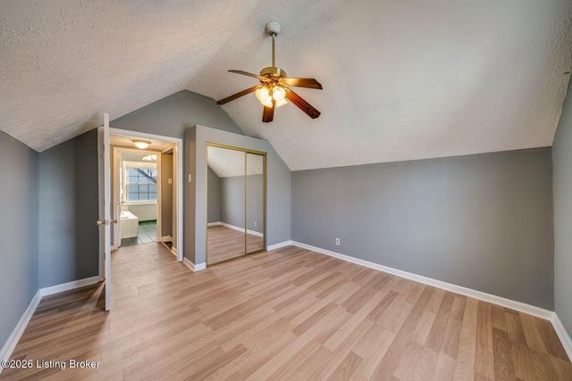 517 Harris Pl, Louisville, KY 40222