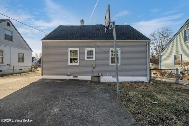 517 Harris Pl, Louisville, KY 40222