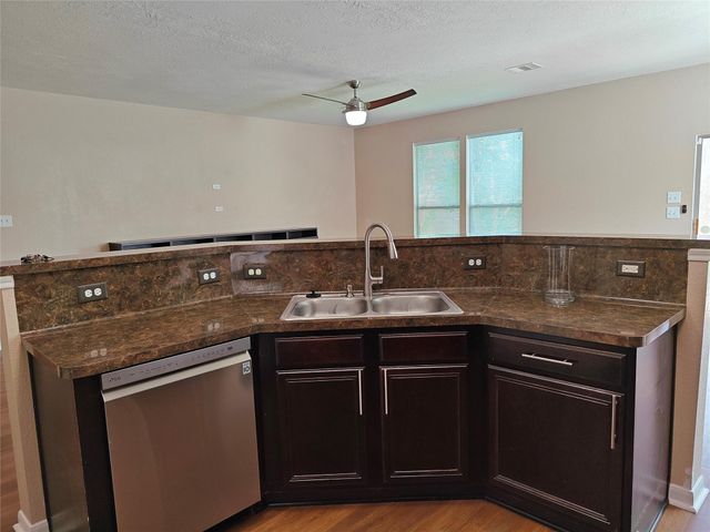 7915 Moss Springs Ct Court, Cypress, TX 77433