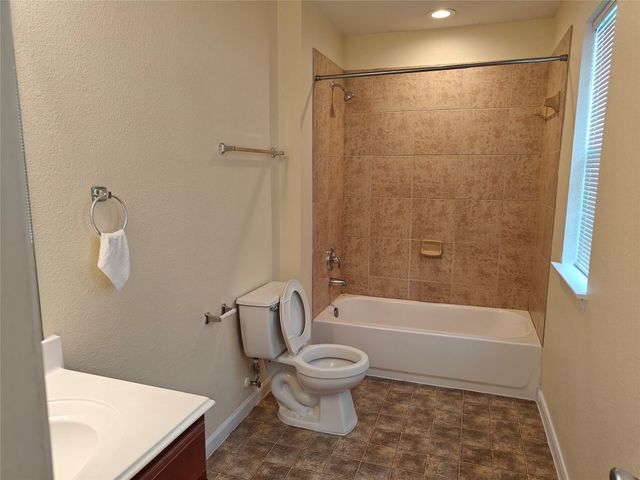 7915 Moss Springs Ct Court, Cypress, TX 77433