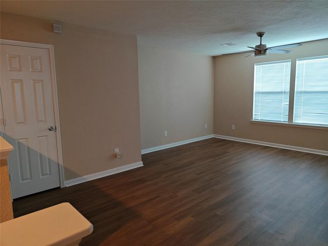 7915 Moss Springs Ct Court, Cypress, TX 77433