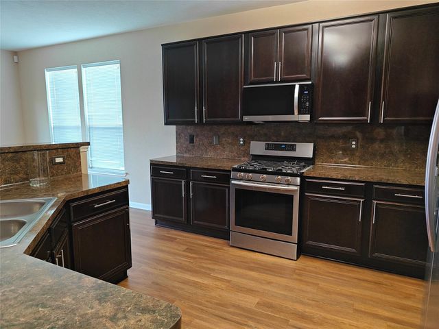 7915 Moss Springs Ct Court, Cypress, TX 77433