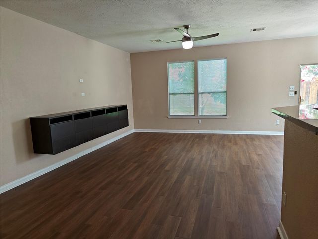 7915 Moss Springs Ct Court, Cypress, TX 77433