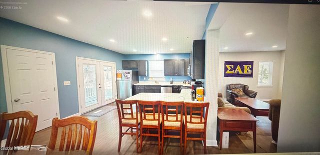 2208 12th Street, Troy, NY 12180