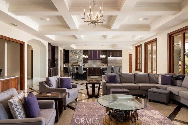 31902 Apuesto Way, Laguna Hills, CA 92679