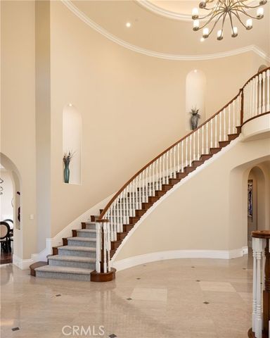 31902 Apuesto Way, Laguna Hills, CA 92679