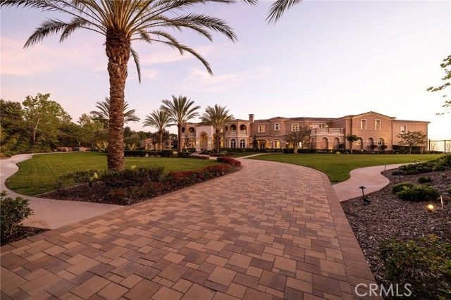 31902 Apuesto Way, Laguna Hills, CA 92679