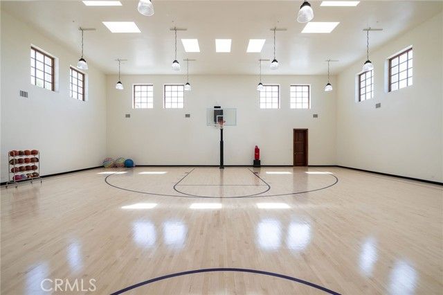 31902 Apuesto Way, Laguna Hills, CA 92679