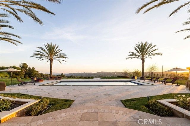 31902 Apuesto Way, Laguna Hills, CA 92679