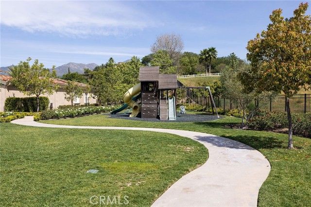 31902 Apuesto Way, Laguna Hills, CA 92679