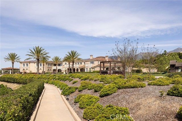 31902 Apuesto Way, Laguna Hills, CA 92679