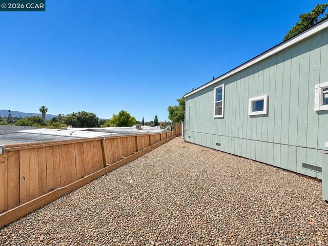 91 Terrace Ct, Concord, CA 94518