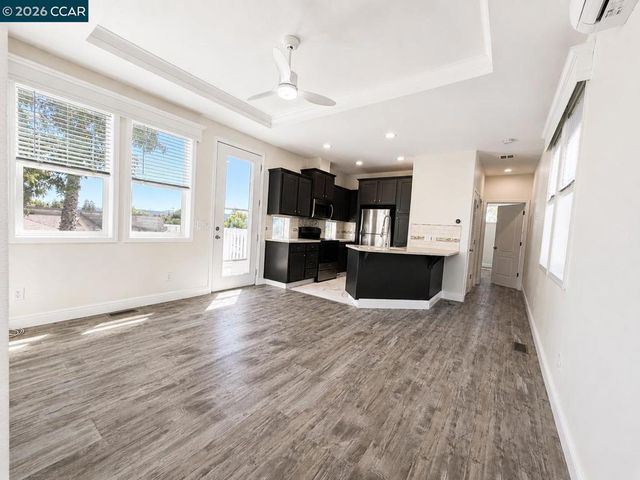 91 Terrace Ct, Concord, CA 94518
