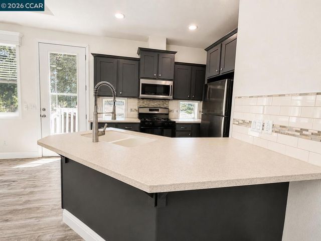 91 Terrace Ct, Concord, CA 94518