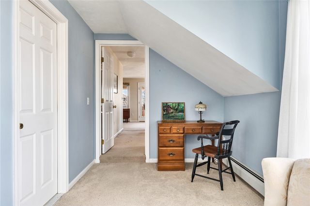 110 Houston Avenue, Narragansett, RI 02882