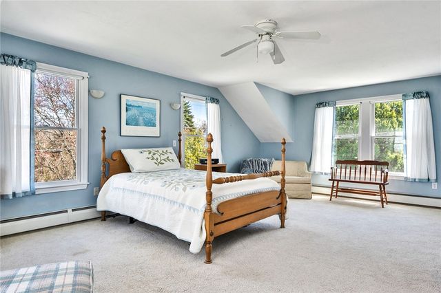110 Houston Avenue, Narragansett, RI 02882