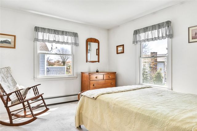 110 Houston Avenue, Narragansett, RI 02882