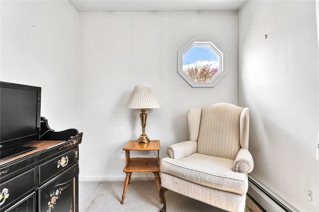110 Houston Avenue, Narragansett, RI 02882