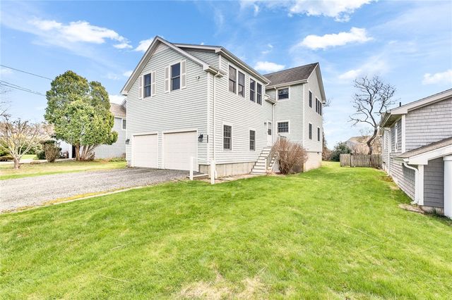 110 Houston Avenue, Narragansett, RI 02882