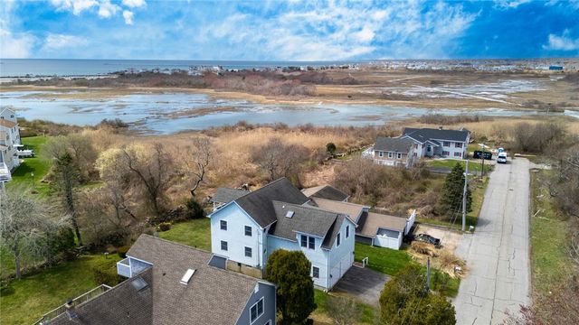 110 Houston Avenue, Narragansett, RI 02882