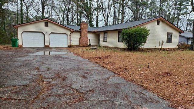 1045 Millard Road, Stone Mountain, GA 30088