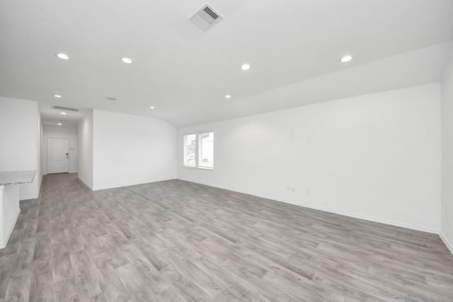 1310 Bison View Lane, Sealy, TX 77474