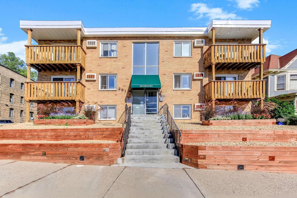 391 Grand Avenue 203, Saint Paul, MN 55102
