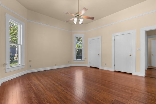 206 E Josephine Street, Weatherford, TX 76086