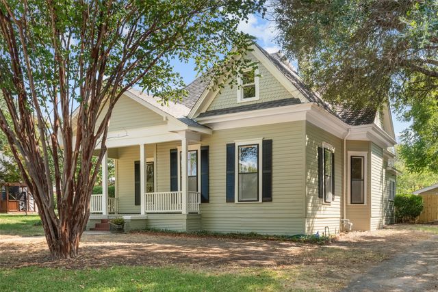 206 E Josephine Street, Weatherford, TX 76086