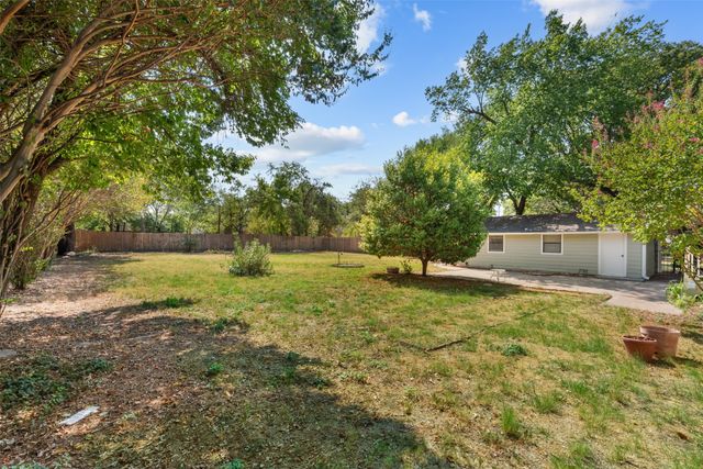206 E Josephine Street, Weatherford, TX 76086